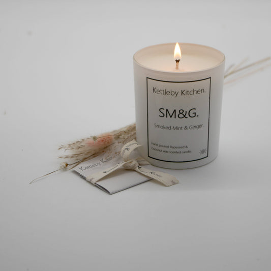 What’s the best candle wax if you don’t want soy? (UK guide)