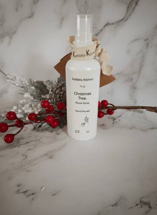 Christmas tree room spray